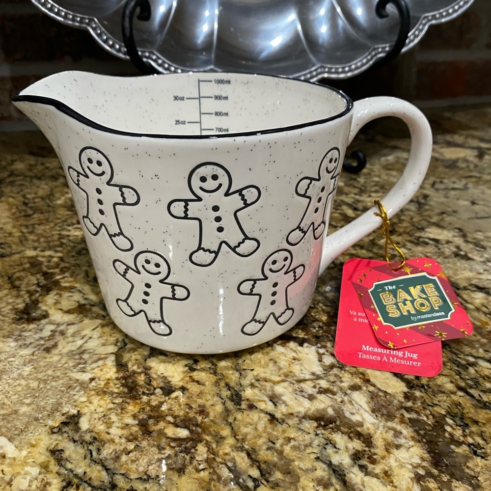 Bakeshop by Masterclass speckled gingerbread man measuring jug - Brand new!